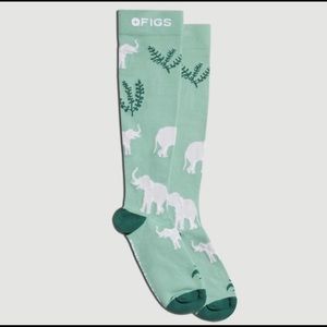 NWT Save The Animals Elephant Compression Socks